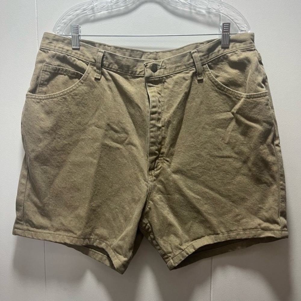 Wrangler Khaki Chino Shorts Men's Size 40 100% Cotton Pockets‎ Relaxed Fit